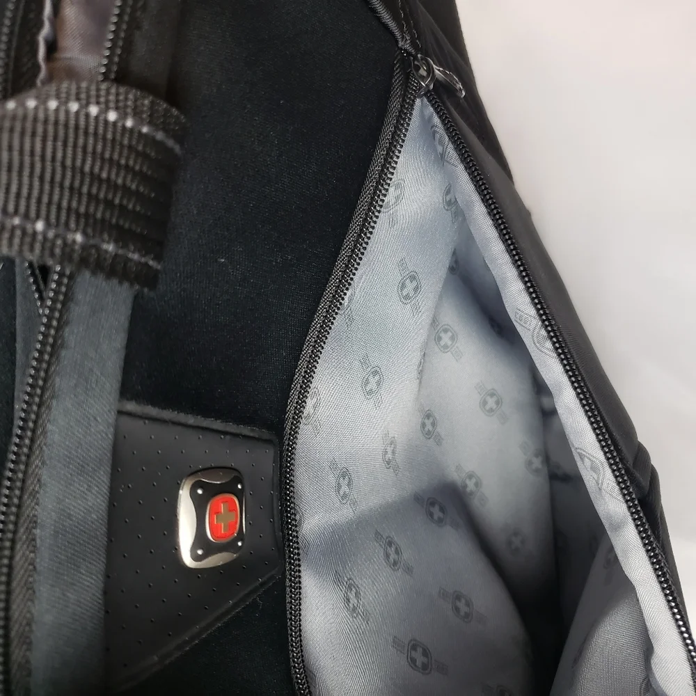 SwissGear Wegner Shepra Black Loptop Case